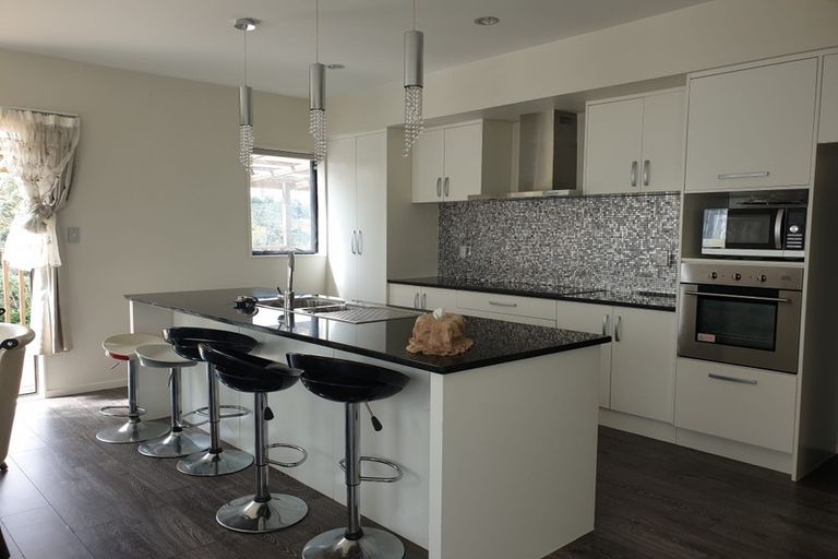 Photo of property in 24 Mantra Road, Massey, Auckland, 0614