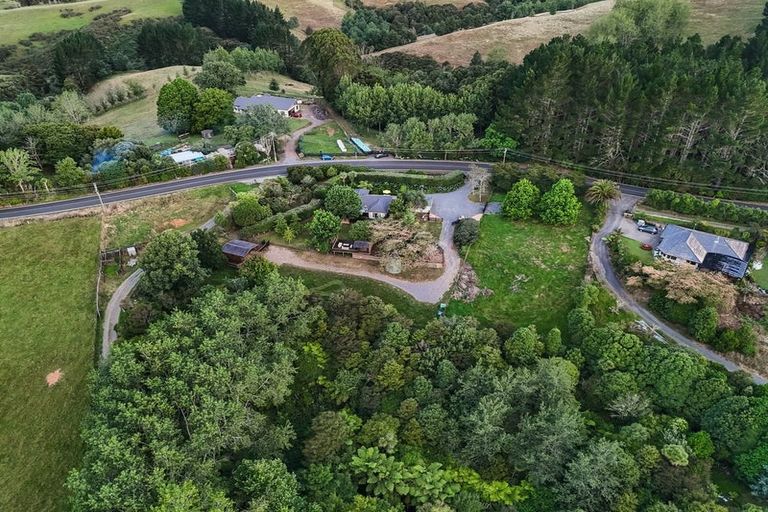 Photo of property in 61 Gelling Road, Ararimu, Papakura, 2583