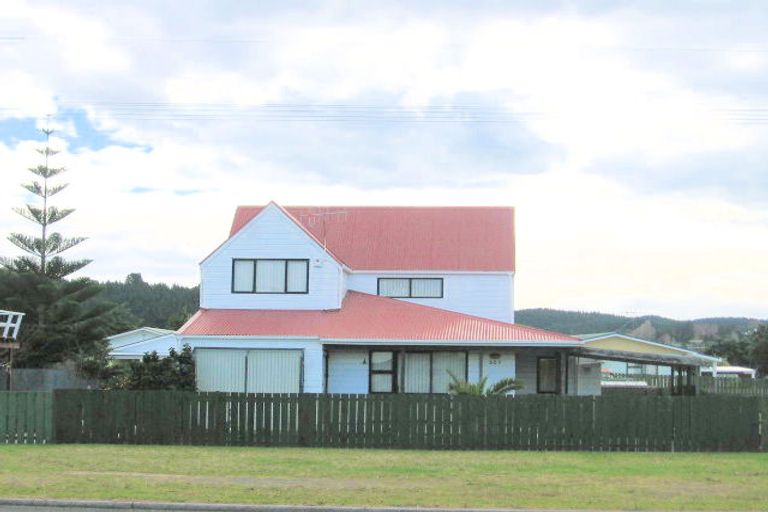 Photo of property in 327a Port Road, Whangamata, 3620