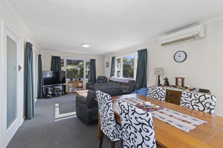 Photo of property in 5 Charlcott Street, Burnside, Christchurch, 8053