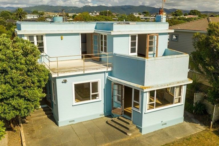 Photo of property in 79 Manly Street, Paraparaumu Beach, Paraparaumu, 5032