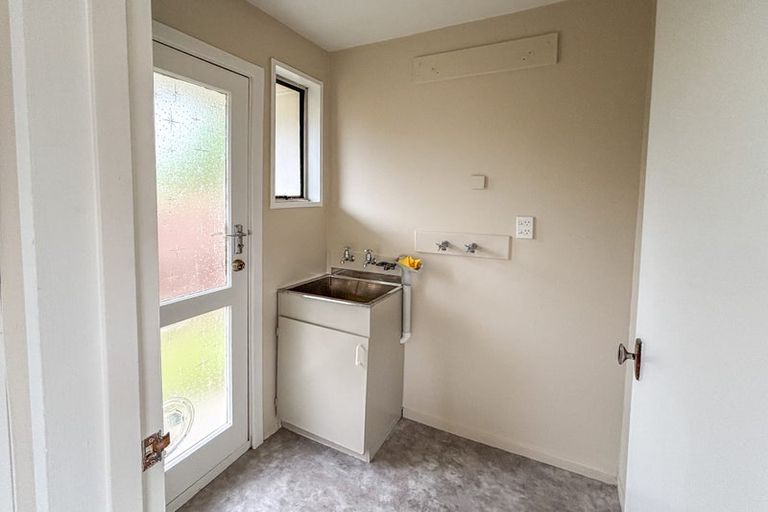 Photo of property in 42 Chipping Lane, Redwood, Christchurch, 8051