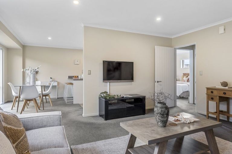 Photo of property in 3 Reeves Road, Rangiora, 7400