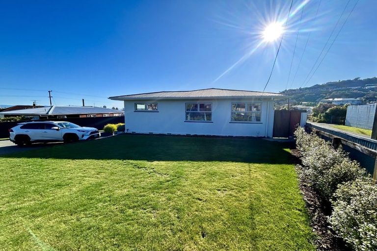 Photo of property in 25 Maitland Avenue, Stoke, Nelson, 7011