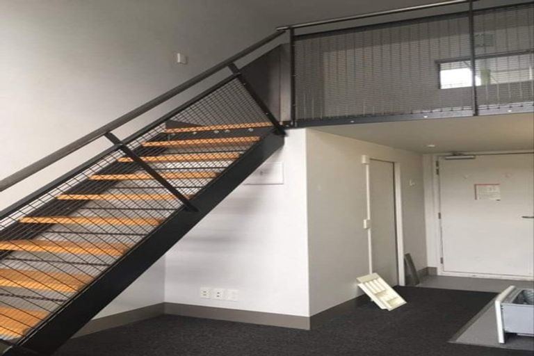 Photo of property in Urbane Apartments, 49/29 Webb Street, Mount Cook, Wellington, 6011