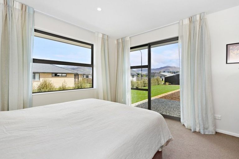 Photo of property in 63 Risinghurst Terrace, Lower Shotover, Queenstown, 9304