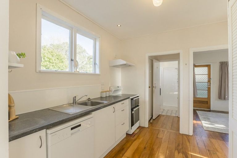 Photo of property in 23 Glen Road, Raumati South, Paraparaumu, 5032