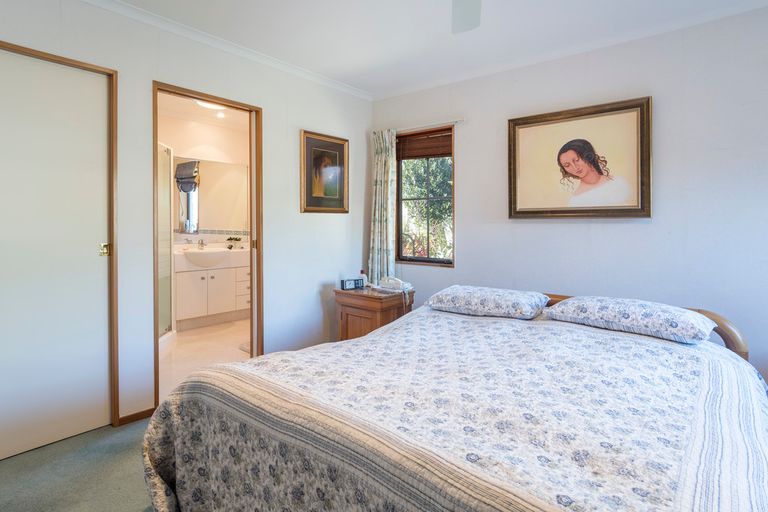 Photo of property in 6 Hadleigh Place, Bethlehem, Tauranga, 3110