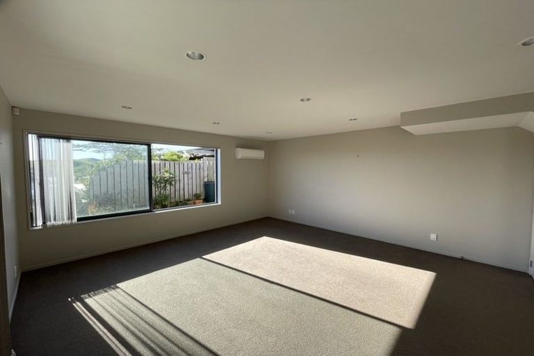 Photo of property in 15 Lacebark Lane, Woodridge, Wellington, 6037