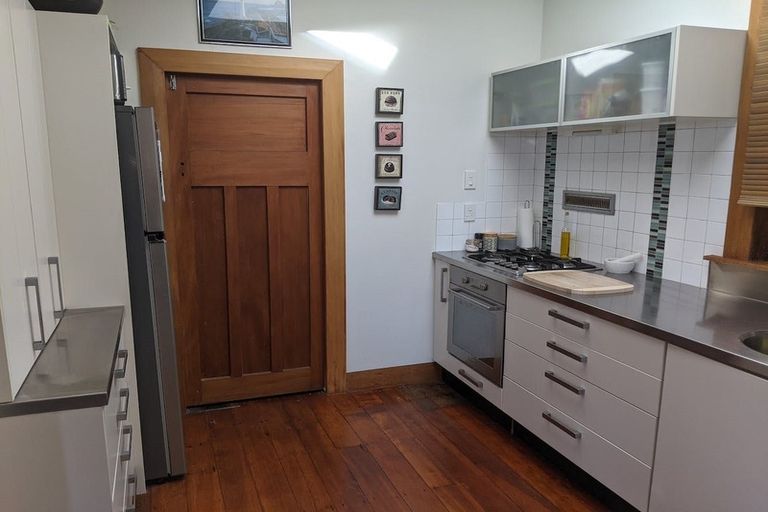 Photo of property in 3 Crieff Street, Northland, Wellington, 6012