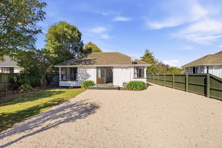Photo of property in 32 Primrose Street, Northcote, Christchurch, 8052