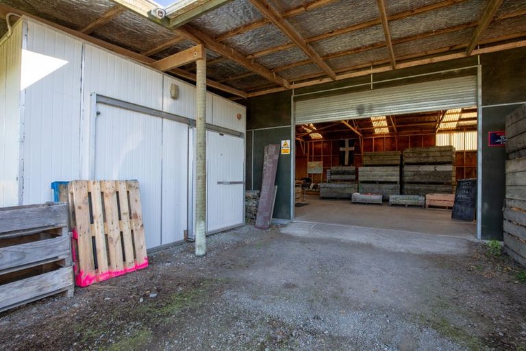 Photo of property in 402 Dixons Road, Loburn, Rangiora, 7472