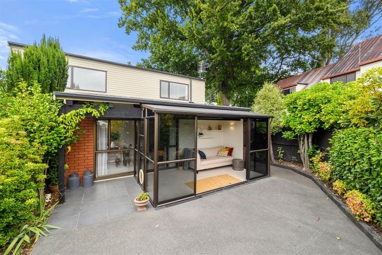Photo of property in 161 Cashmere Road, Hoon Hay, Christchurch, 8025