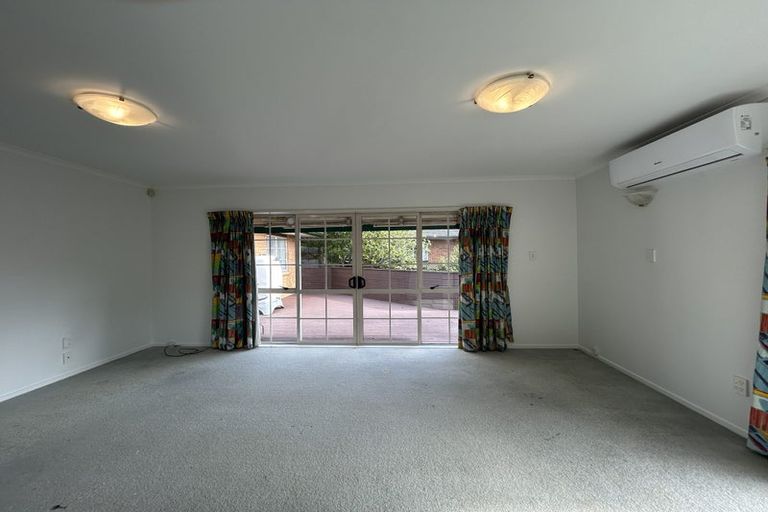 Photo of property in 12 Darimouth Place, Albany, Auckland, 0632