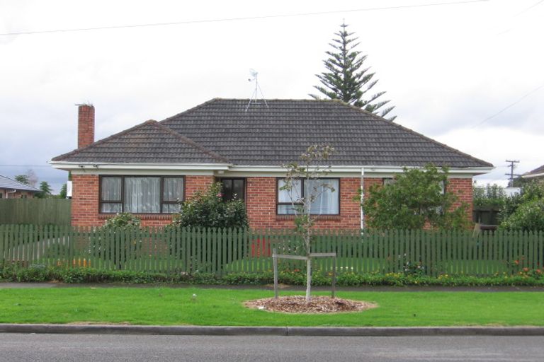 Photo of property in 36 Atkinson Avenue, Papatoetoe, Auckland, 2025