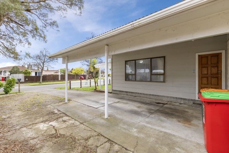 Photo of property in 62 Acacia Street, Kelvin Grove, Palmerston North, 4414