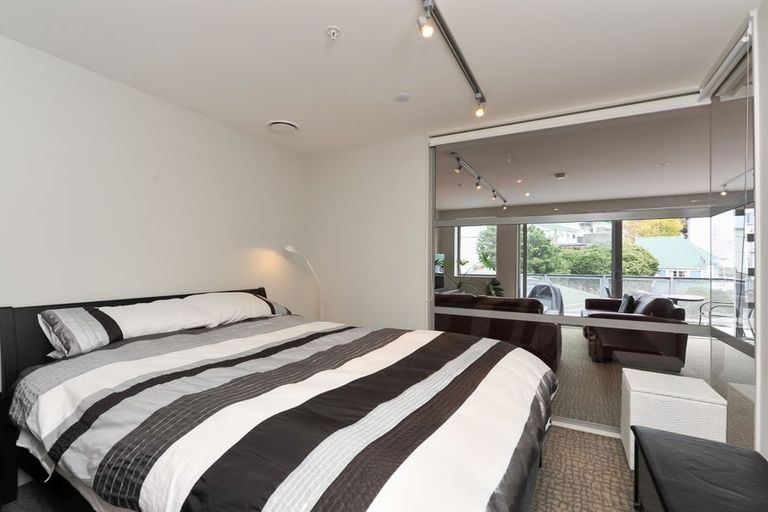 Photo of property in Masina Apartments, 211/80u Riddiford Street, Newtown, Wellington, 6021