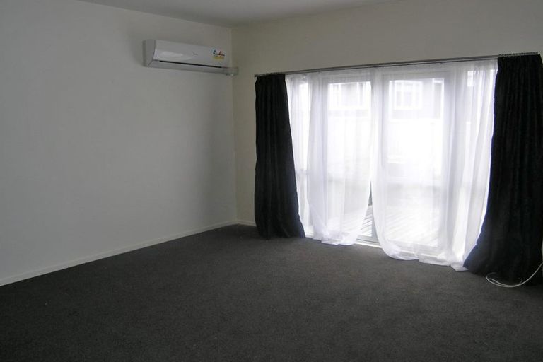 Photo of property in 7u2 Henry Street, Kilbirnie, Wellington, 6022