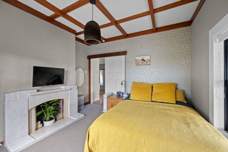 Photo of property in 54 Church Road, Taradale, Napier, 4112