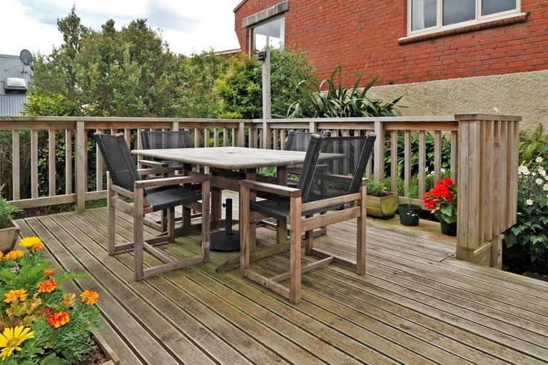 Photo of property in 26 Peel Street, Mornington, Dunedin, 9011