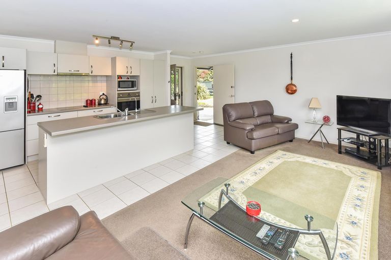 Photo of property in 32b Morley Road, Waiuku, 2681