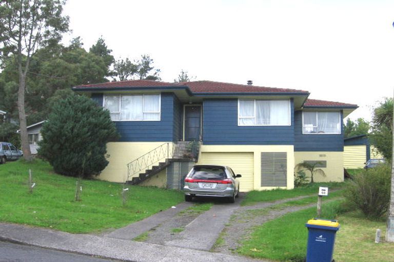 Photo of property in 48 Glenbervie Crescent, Massey, Auckland, 0614
