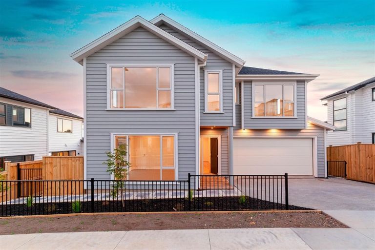 Photo of property in 175 Godfrey Drive, Orewa, 0931