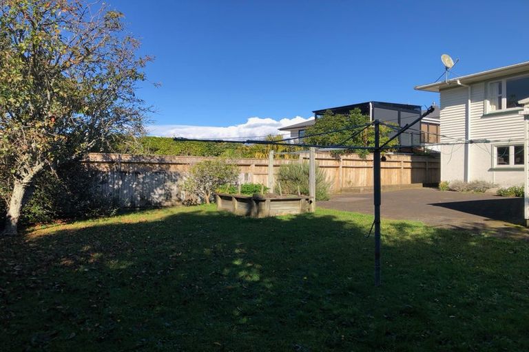 Photo of property in 28e Wallath Road, Westown, New Plymouth, 4310