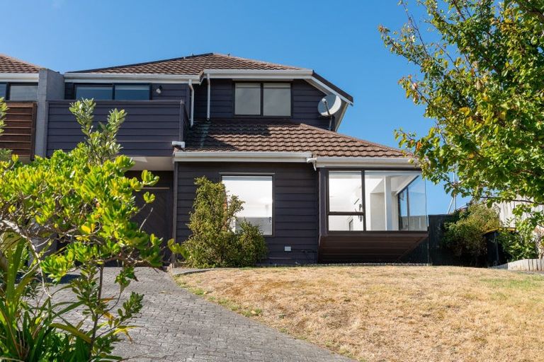 Photo of property in 36b Kaikoura Street, Maupuia, Wellington, 6022