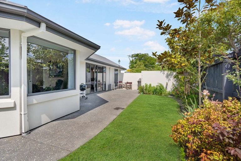 Photo of property in 100 Courtenay Drive, Kaiapoi, 7630