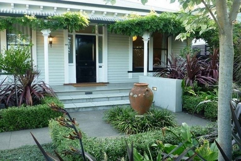 Photo of property in 38 Berry Street, St Albans, Christchurch, 8014