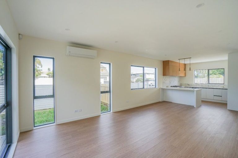 Photo of property in 18a Domain Road, Weymouth, Auckland, 2103