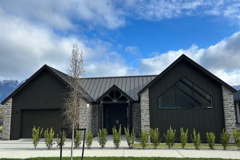 Photo of property in 107 Spur Ridge Rise, Jacks Point, 9371