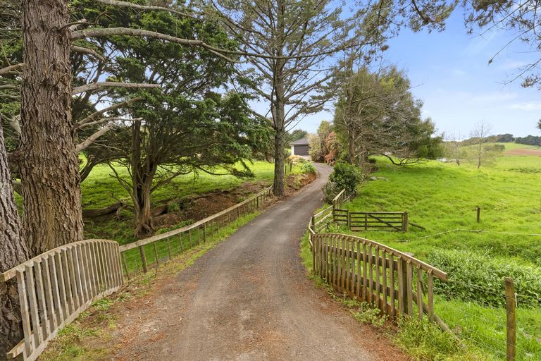 Photo of property in 32b Morley Road, Waiuku, 2681