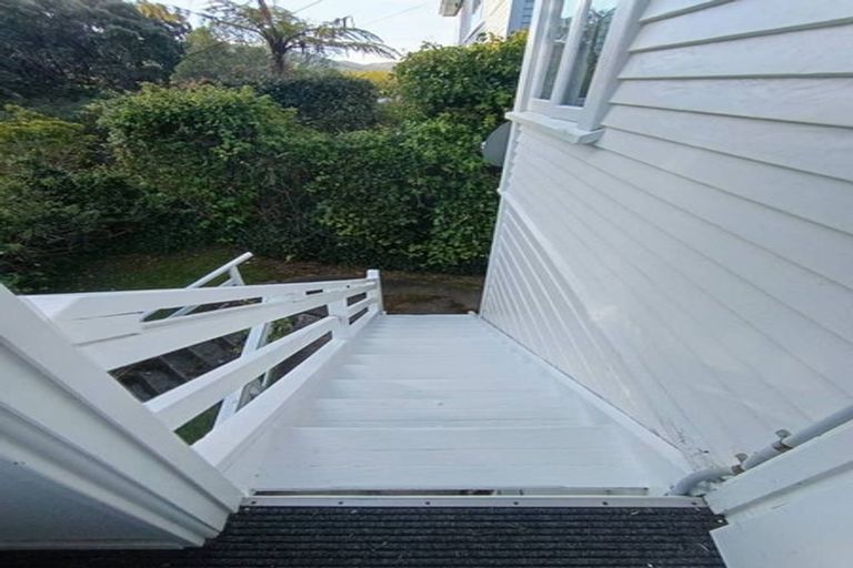 Photo of property in 1/37 Wilton Road, Wadestown, Wellington, 6012