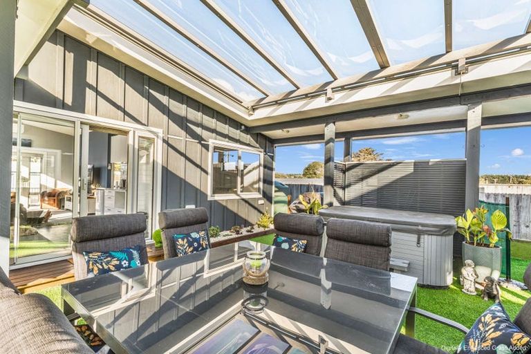 Photo of property in 60 Rua Avenue, Waitarere Beach, Levin, 5510