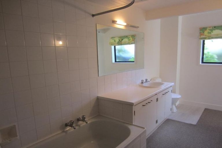 Photo of property in 43 Wairarapa Terrace, Merivale, Christchurch, 8014