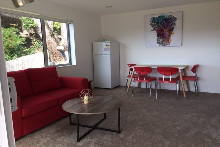 Photo of property in 104 Fairview Avenue, Fairview Heights, Auckland, 0632