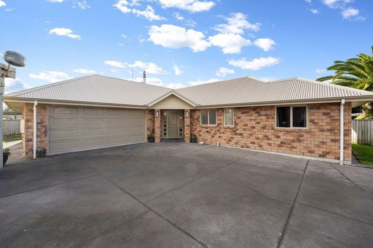 Photo of property in 18a Regan Street, Stratford, 4332