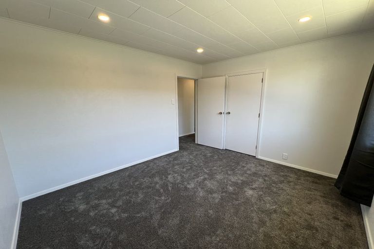 Photo of property in 13 Saint Ronans Avenue, Waterloo, Lower Hutt, 5011