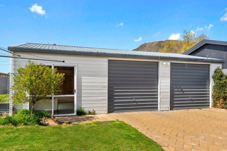 Photo of property in 14 Totara Peak Crescent, Omarama, 9412