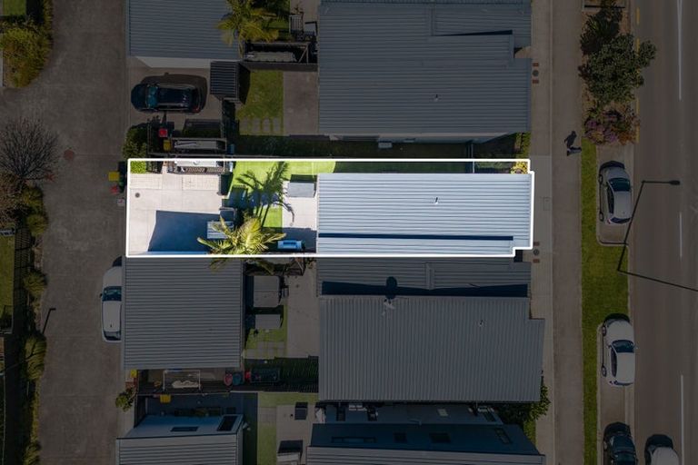 Photo of property in 4/7 Scott Road, Hobsonville, Auckland, 0616