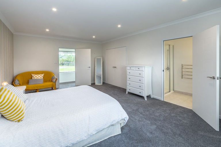 Photo of property in 2/53 Jellicoe Street, Greytown, 5712