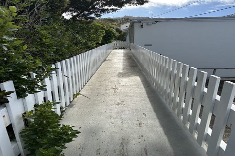 Photo of property in 3/18 Agra Crescent, Khandallah, Wellington, 6035