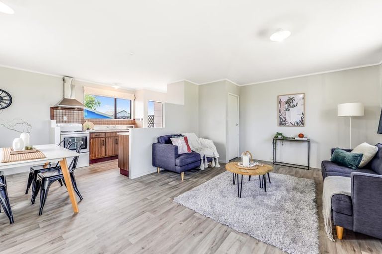 Photo of property in 79 Moore Street, Leamington, Cambridge, 3432