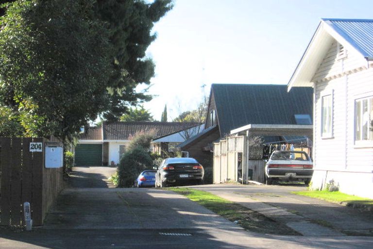 Photo of property in 204u4 Nixon Street, Hamilton East, Hamilton, 3216