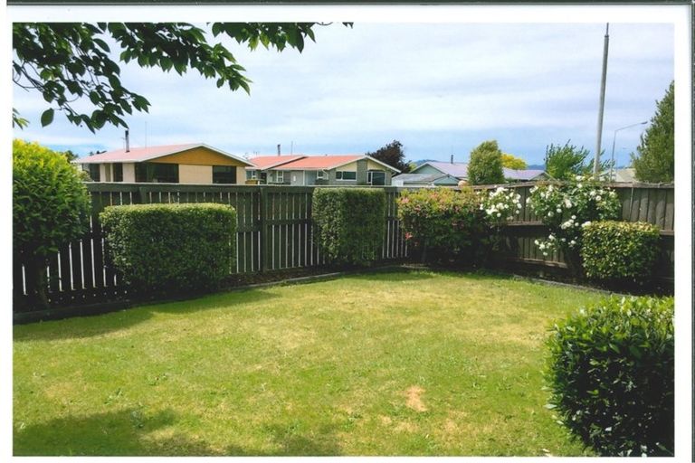 Photo of property in 17 Parker Street, Hornby, Christchurch, 8042