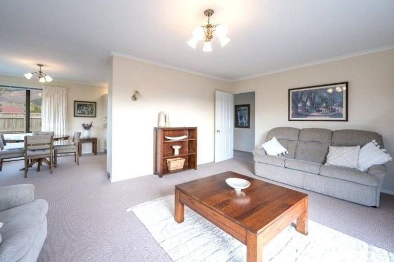 Photo of property in 3 Allport Place, Stoke, Nelson, 7011