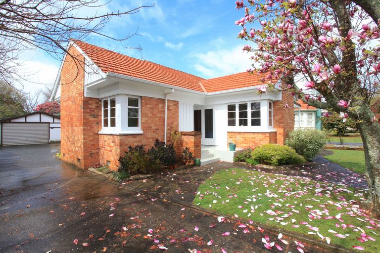 Photo of property in 10 Marire Avenue, Frankton, Hamilton, 3204