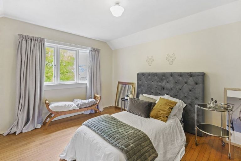 Photo of property in 36 Saint Martins Road, Saint Martins, Christchurch, 8022